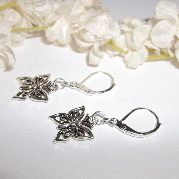 Silver Butterfly Earrings Lever Back Set NWT 4943 - Picture 4 of 8